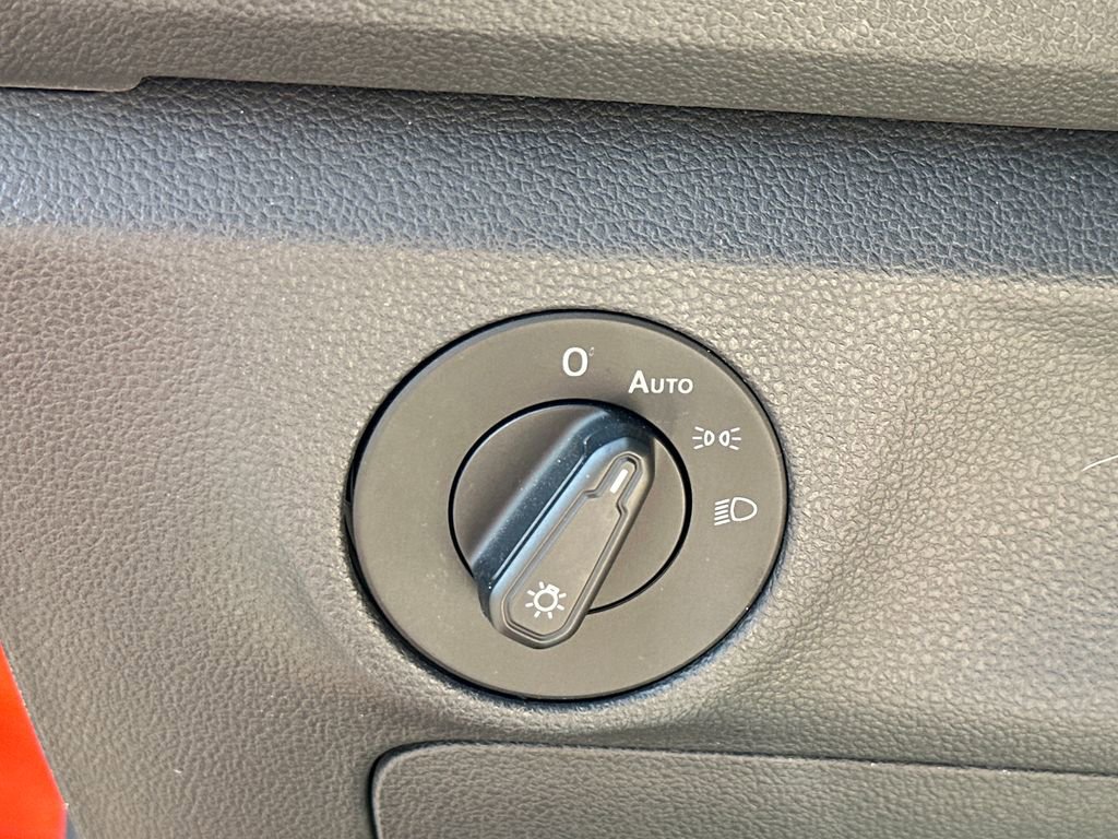 Used 2020 Volkswagen Jetta S FWD image 17