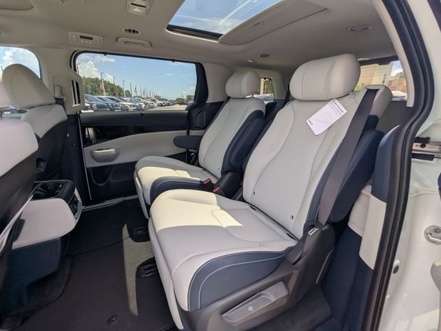 New 2026 Kia Carnival SX Prestige FWD image 17