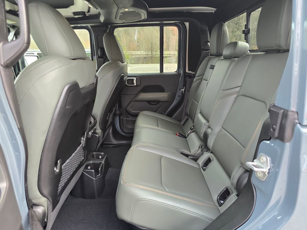 New 2026 Jeep Gladiator Mojave image 11