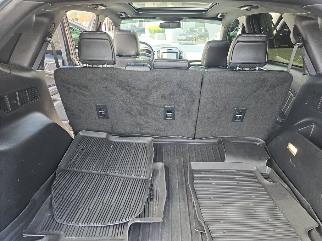 Used 2020 Ford Edge ST w/ Equipment Group 401A AWD/4WD image 32