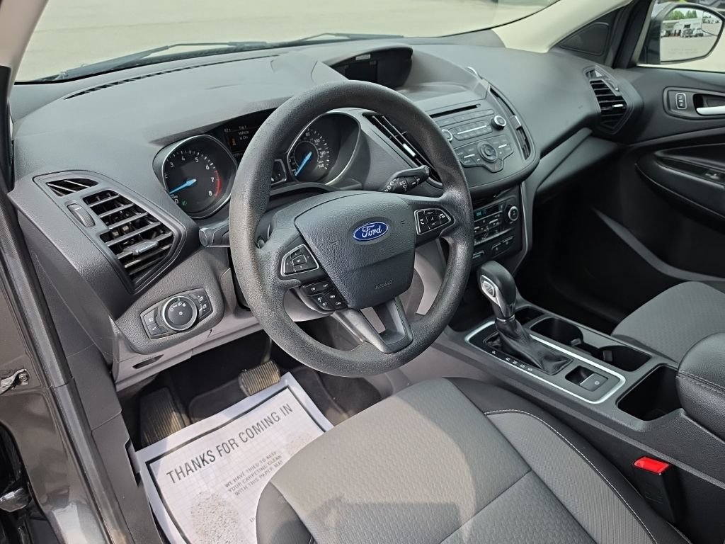 Used 2018 Ford Escape SE FWD image 14