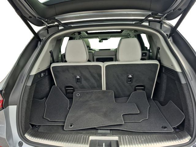 Used 2025 Acura MDX w/ Advance Package image 19