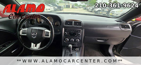 Used 2012 Dodge Challenger SXT RWD image 16