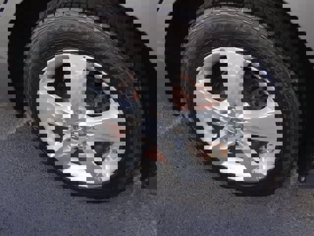 Used 2013 Hyundai Elantra GLS image 22