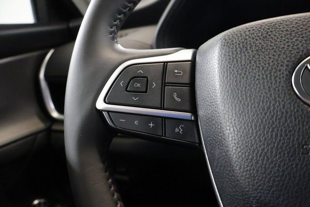 Certified 2024 Toyota Grand Highlander XLE image 17