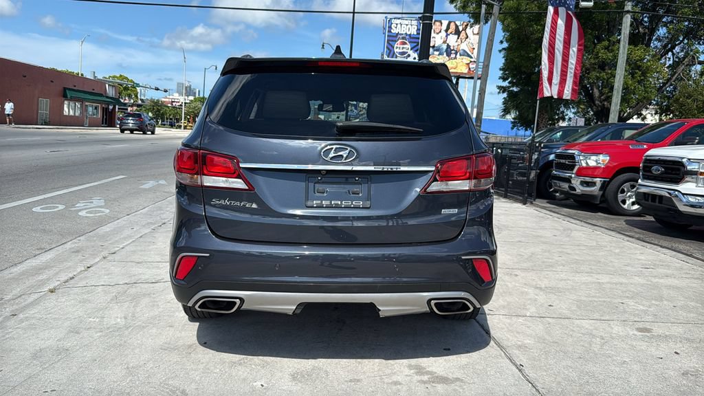 Used 2018 Hyundai Santa Fe FWD image 14