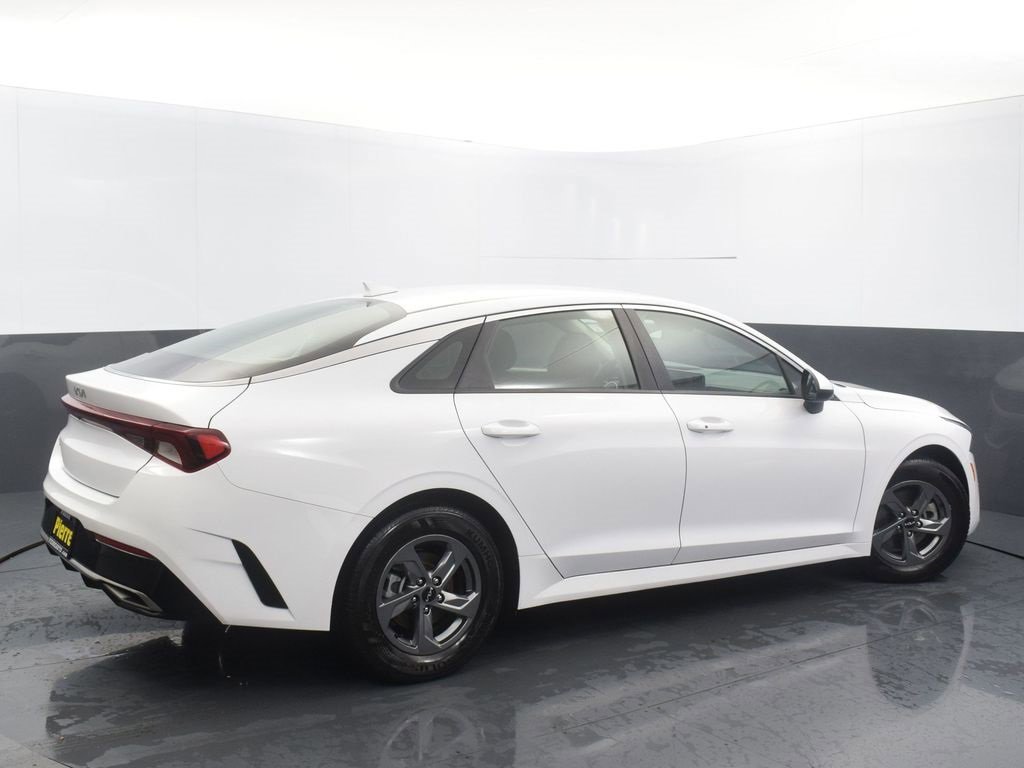 Used 2023 Kia K5 LXS image 4