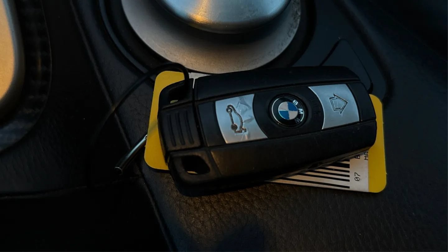 Used 2007 BMW M6 Convertible RWD image 36
