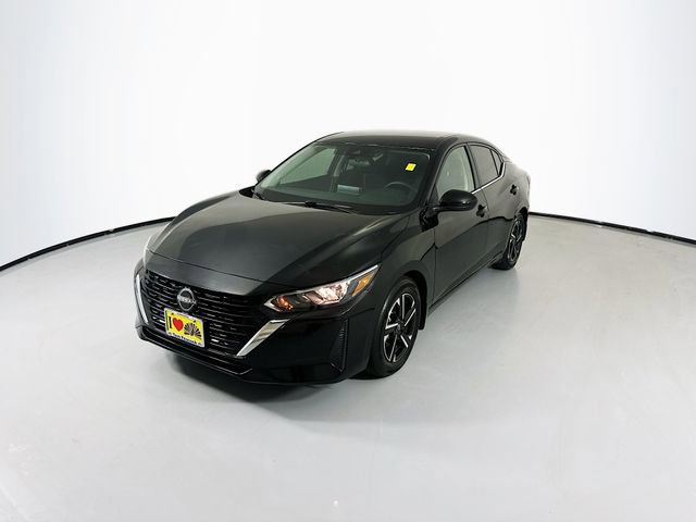 Certified 2025 Nissan Sentra SV FWD image 5