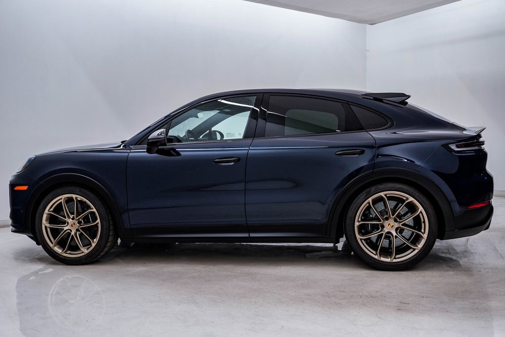 Certified 2024 Porsche Cayenne Turbo GT image 2