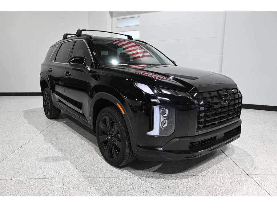 Used 2024 Hyundai Palisade XRT FWD image 3