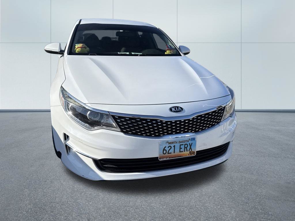 Used 2017 Kia Optima EX FWD image 2