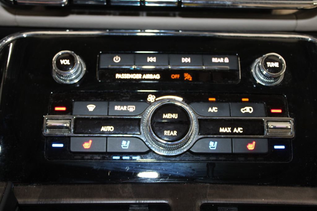 Used 2023 Lincoln Navigator Reserve AWD/4WD image 31