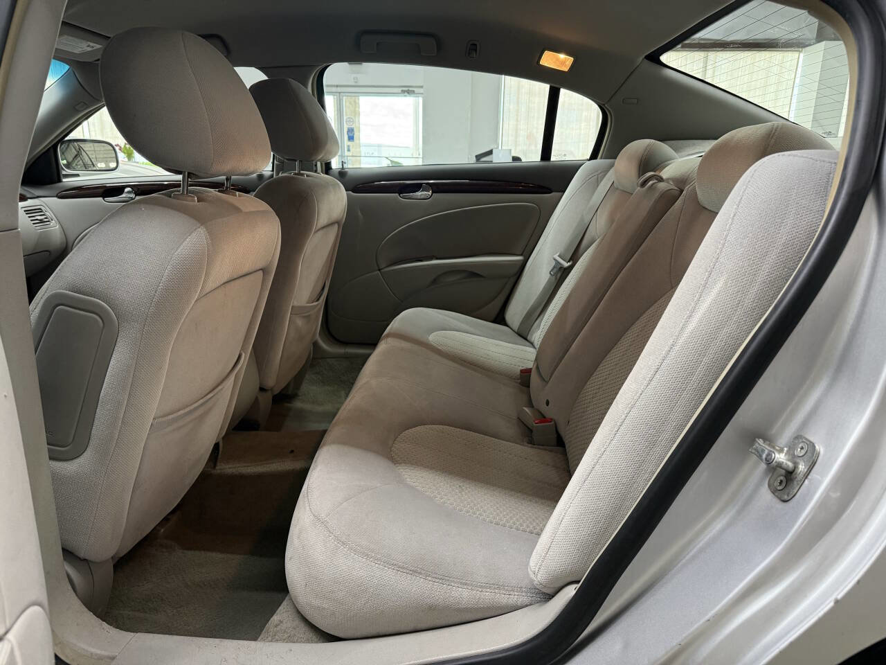 Used 2011 Buick Lucerne CX FWD image 13