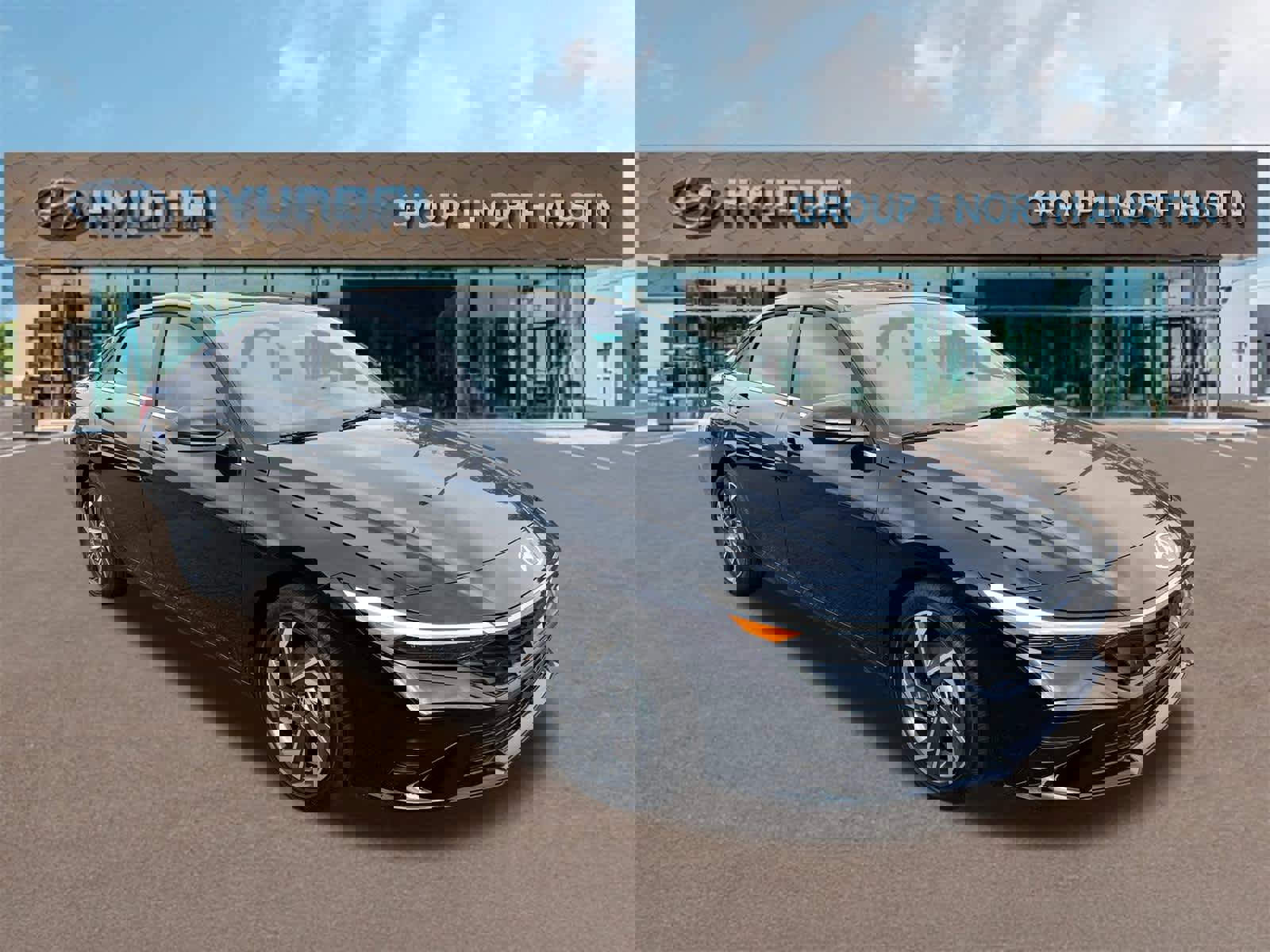 New 2026 Hyundai Elantra Limited image 3