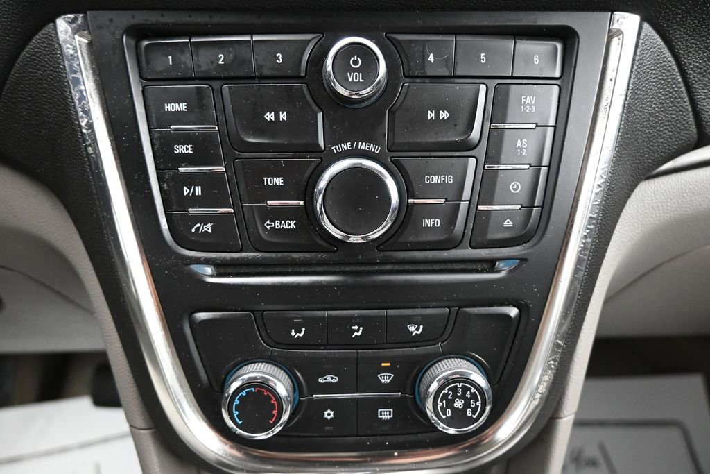 Used 2016 Buick Encore FWD image 17