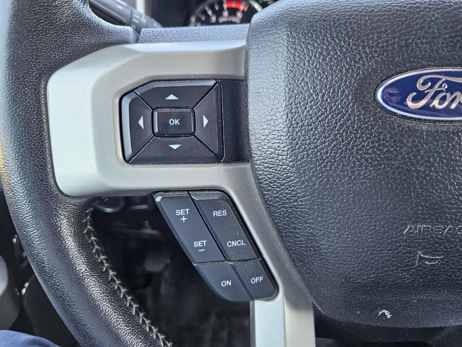 Used 2017 Ford F250 Lariat w/ Lariat Ultimate Package AWD/4WD image 17