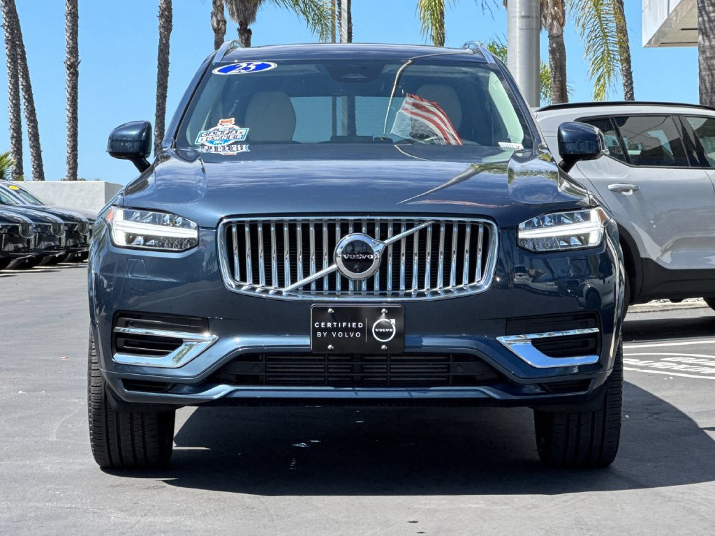 Certified 2025 Volvo XC90 T8 Plus w/ Protection Package Premier AWD/4WD image 8