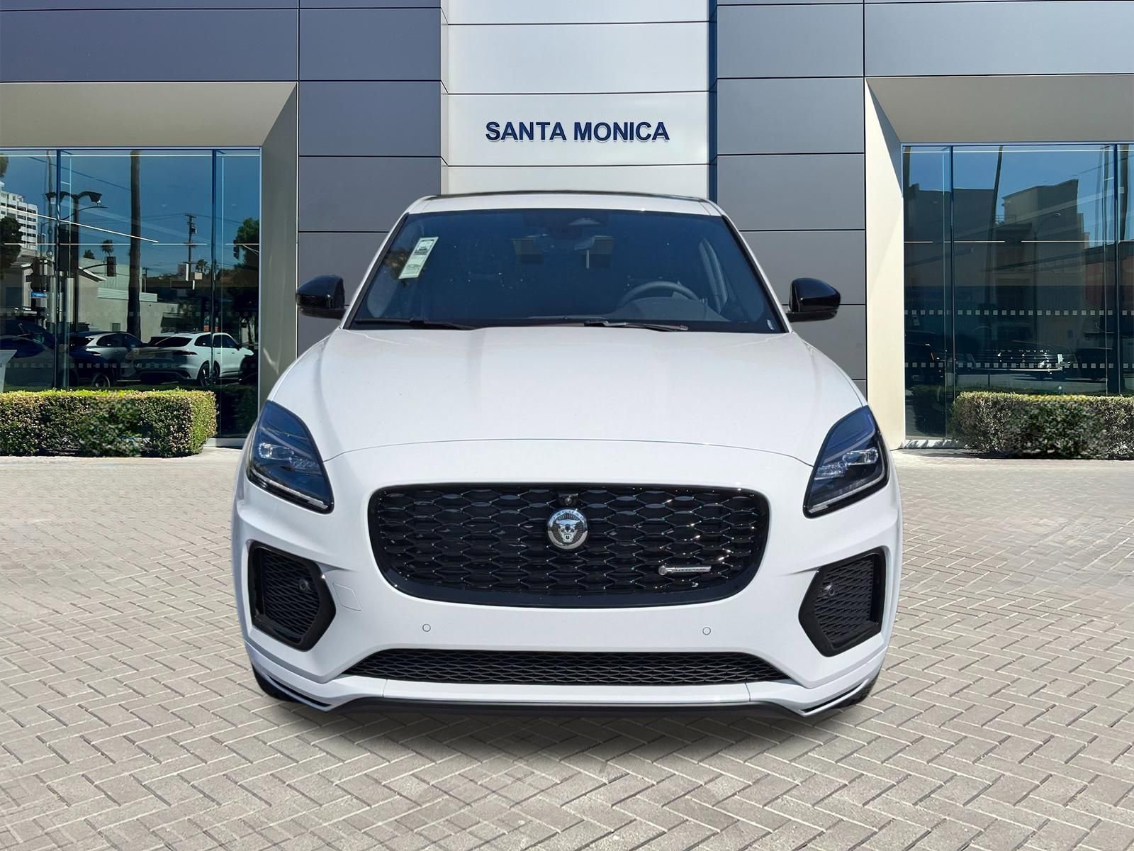 Used 2024 Jaguar E-PACE R-Dynamic SE image 6