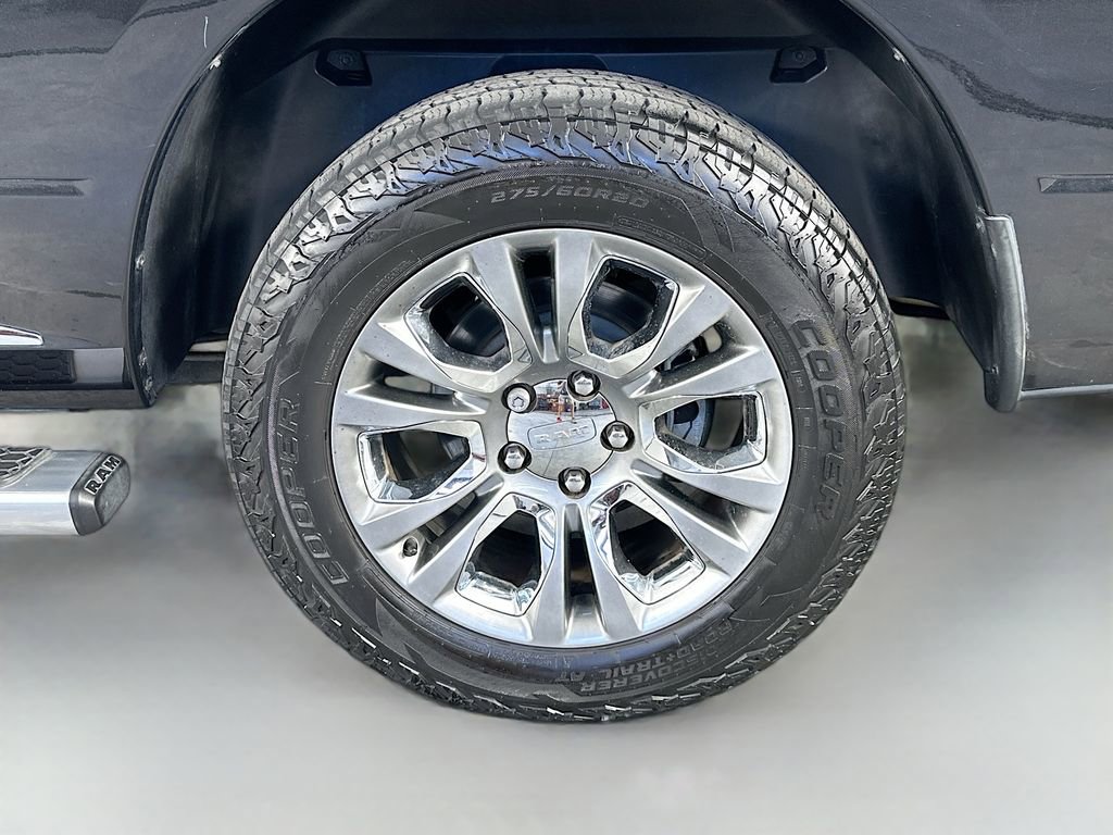 Used 2016 RAM 1500 Limited AWD/4WD image 35