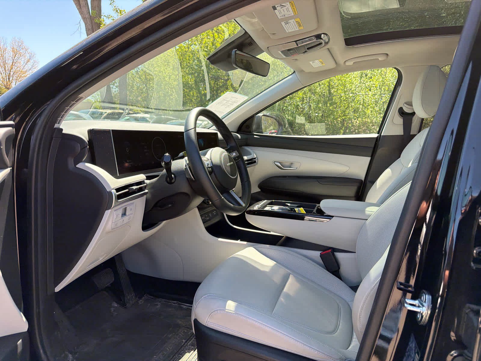 Certified 2025 Hyundai Tucson SEL AWD/4WD image 5