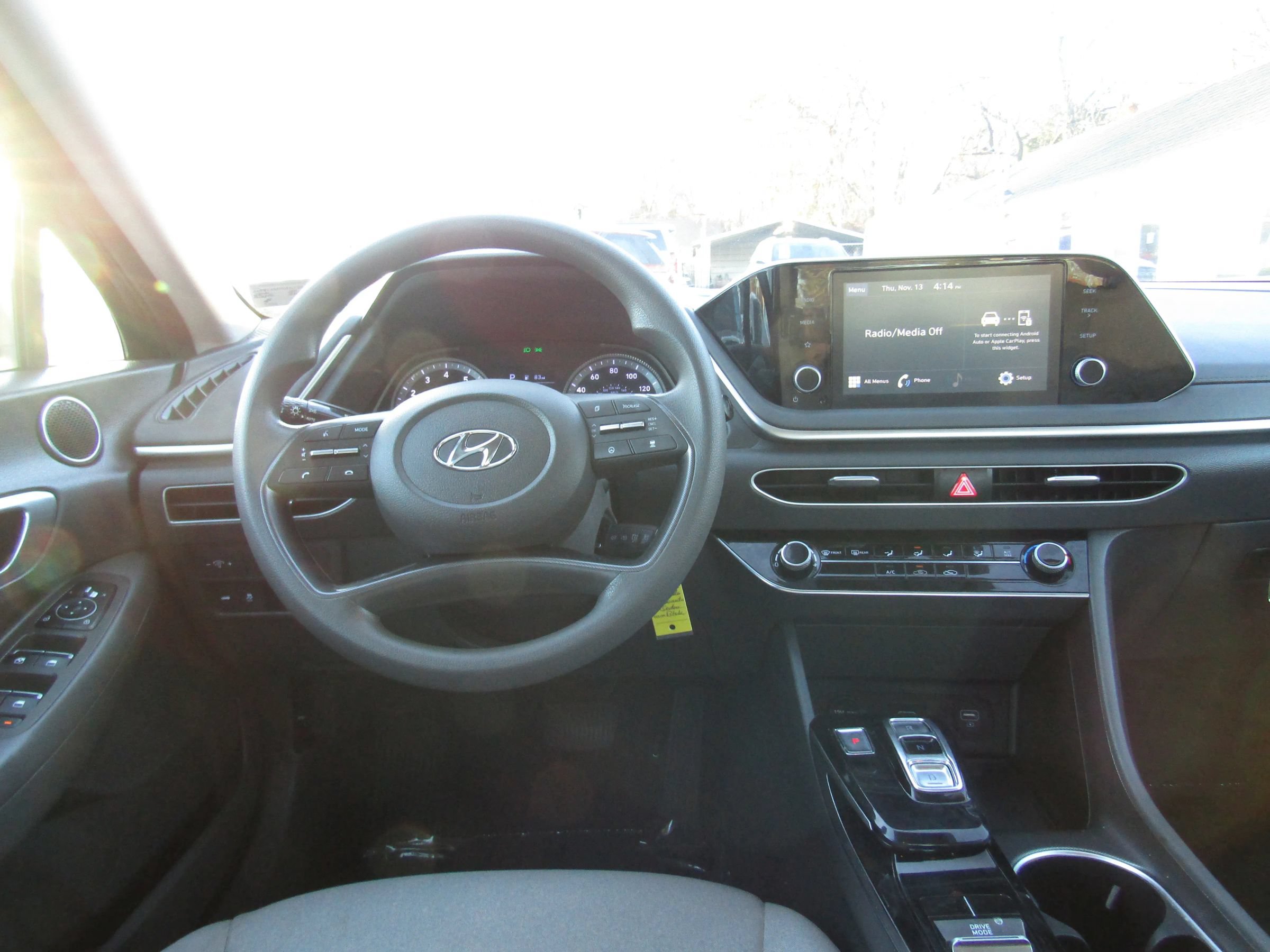 Used 2022 Hyundai Sonata SE FWD image 16