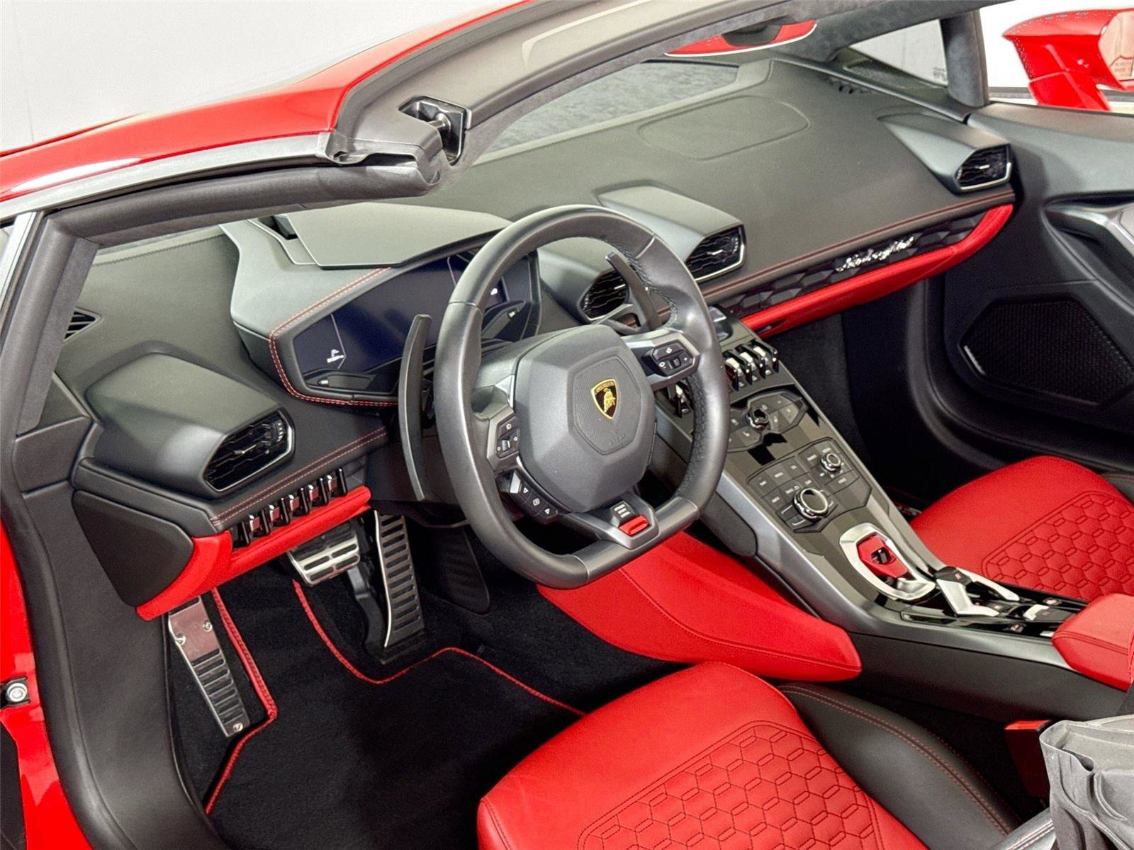 Used 2018 Lamborghini Huracan LP 580-2 image 15