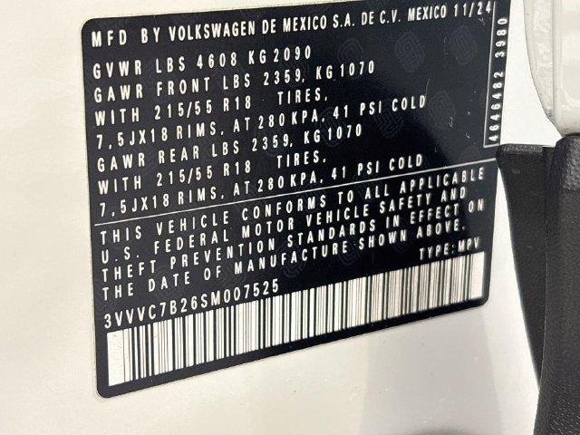 Used 2025 Volkswagen Taos SE AWD/4WD image 31