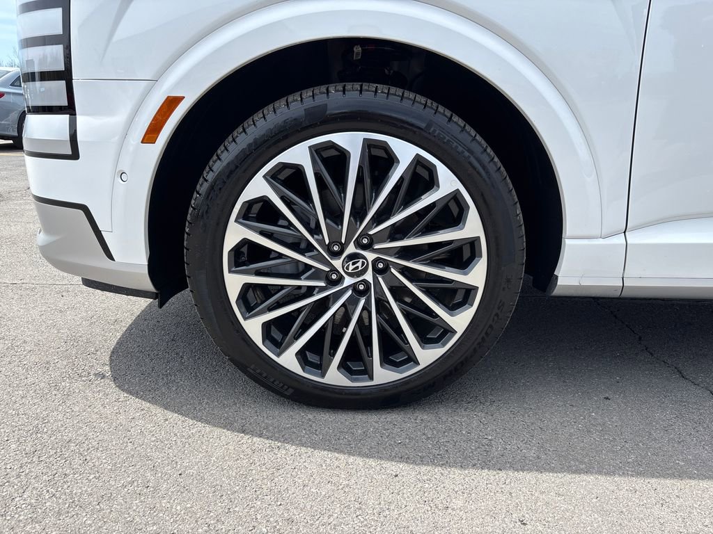 Used 2026 Hyundai Palisade Calligraphy AWD/4WD image 11
