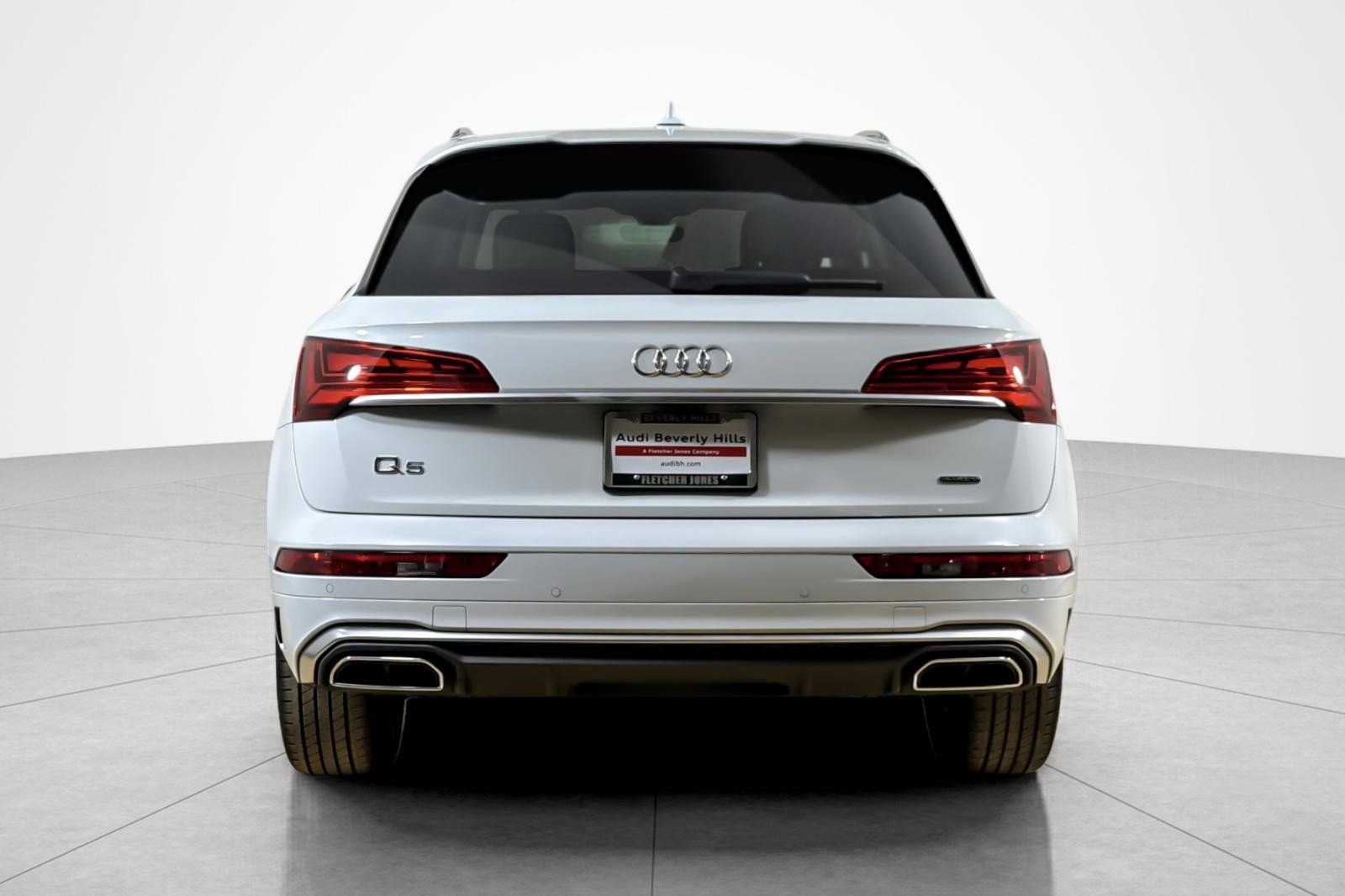 Used 2024 Audi Q5 2.0T Premium AWD/4WD image 4