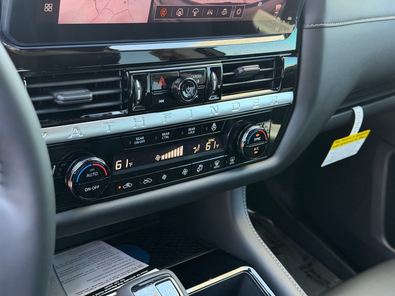 New 2026 Nissan Pathfinder SL FWD image 21