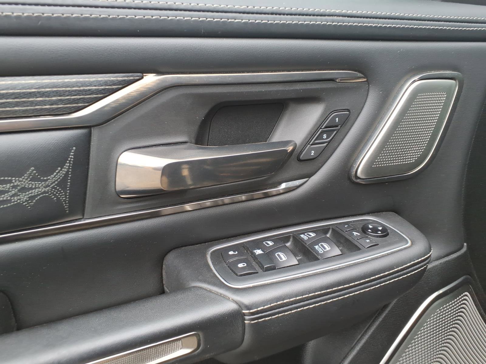 Used 2020 RAM 1500 Limited image 7