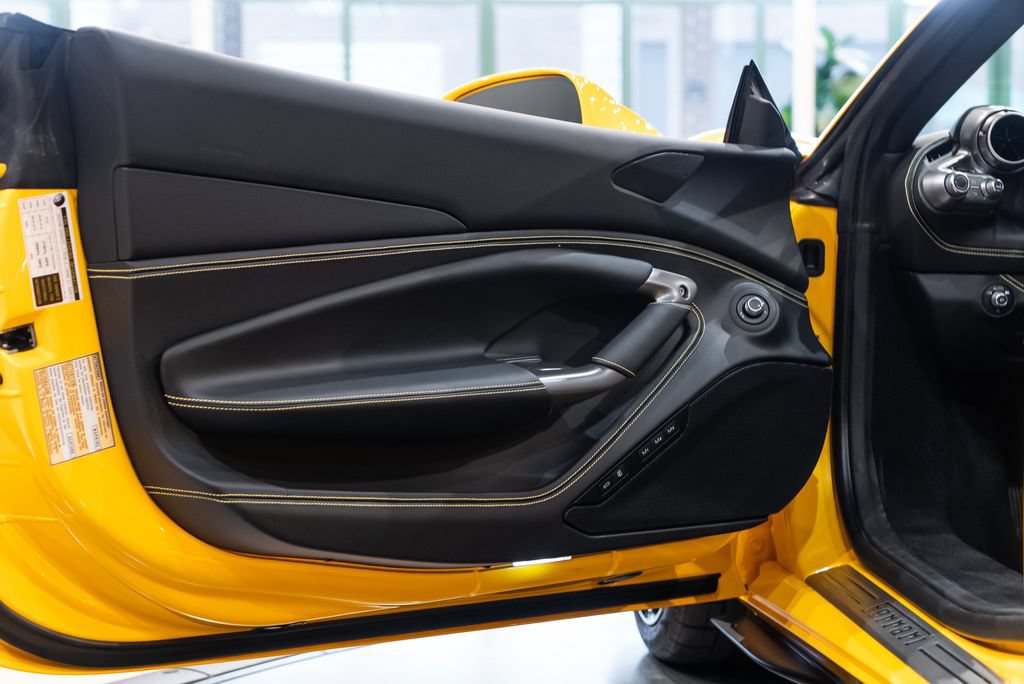Certified 2023 Ferrari F8 Tributo RWD image 42