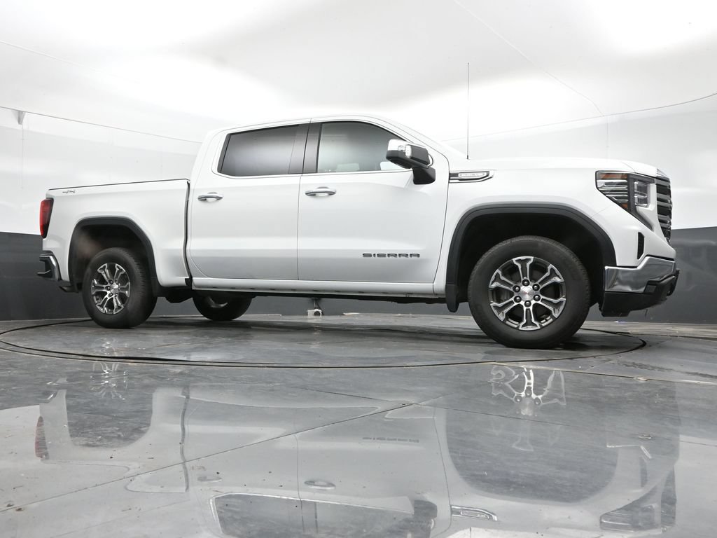 Used 2025 GMC Sierra 1500 SLT AWD/4WD image 41