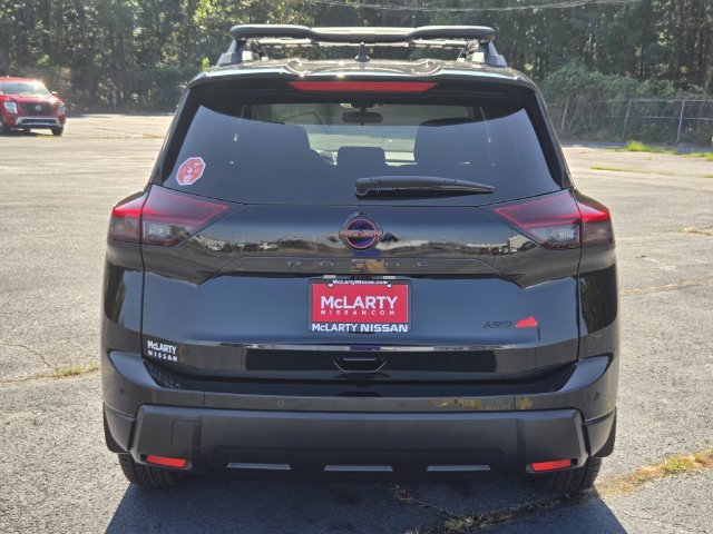 New 2026 Nissan Rogue SV AWD/4WD image 4