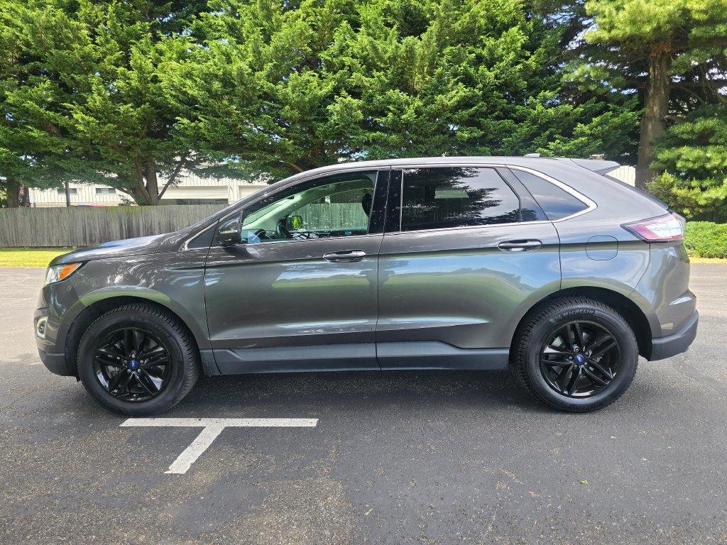 Used 2017 Ford Edge SEL AWD/4WD image 3
