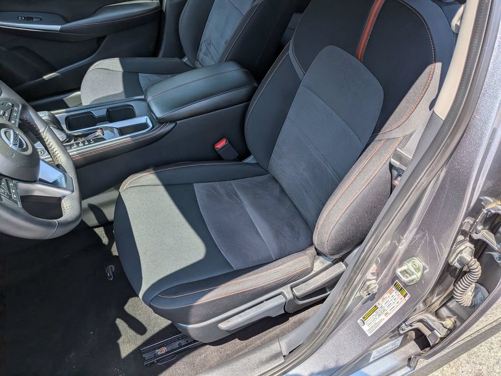 Used 2021 Nissan Sentra SR FWD image 20