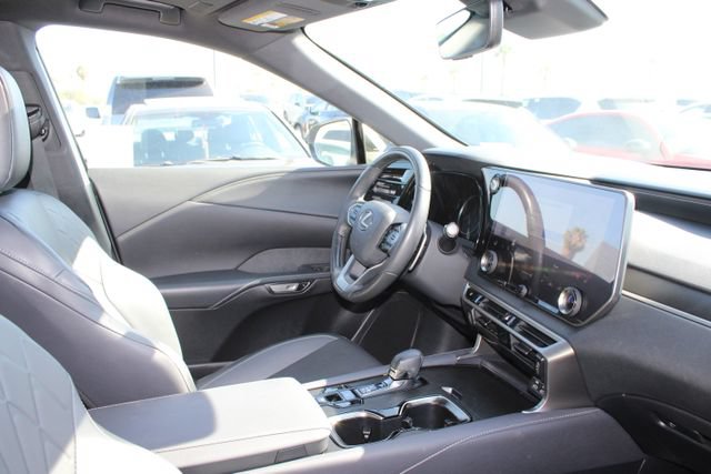 Used 2024 Lexus RX 350 Premium w/ Cold Area Package FWD image 5