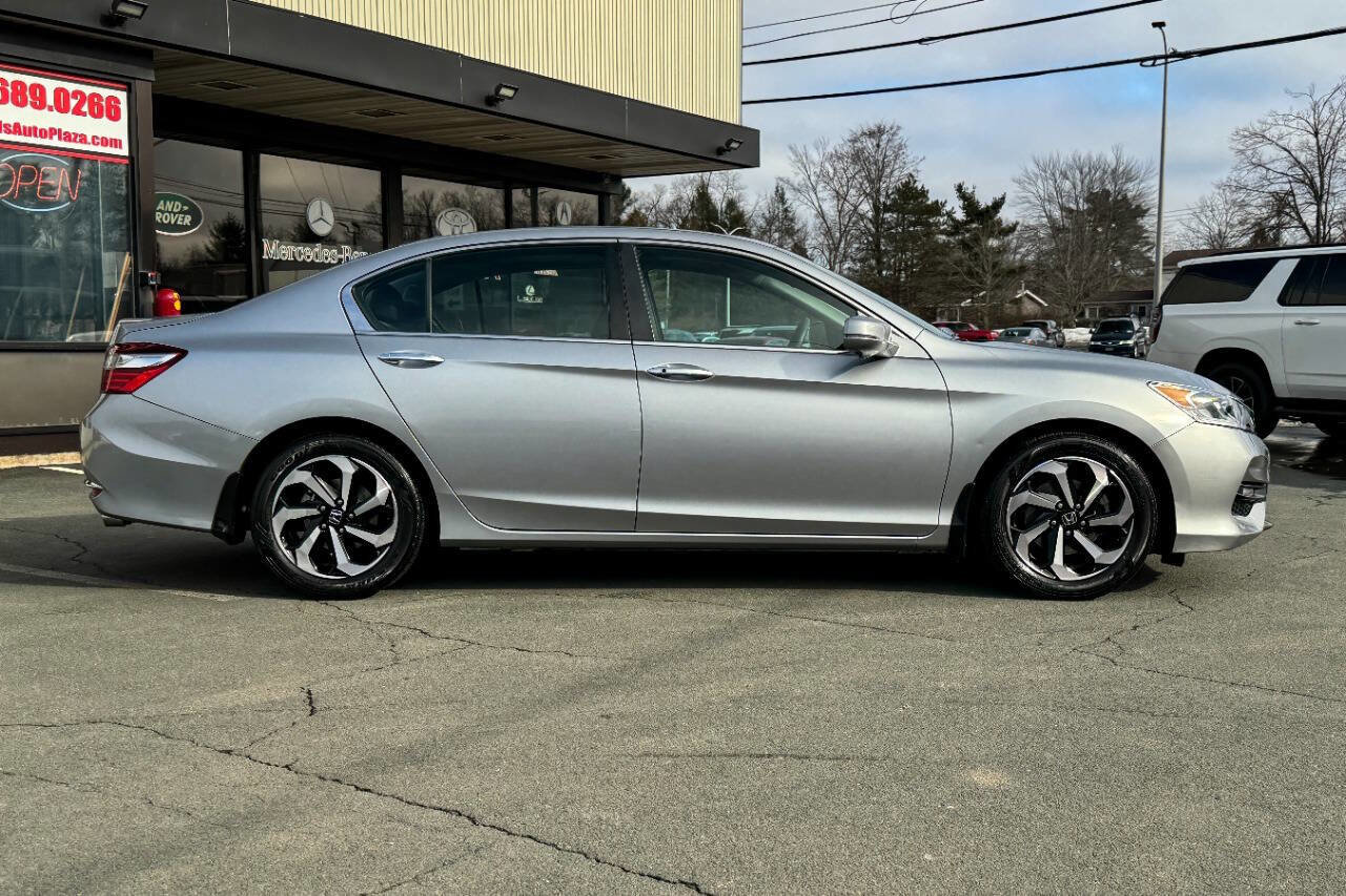 Used 2016 Honda Accord EX image 3