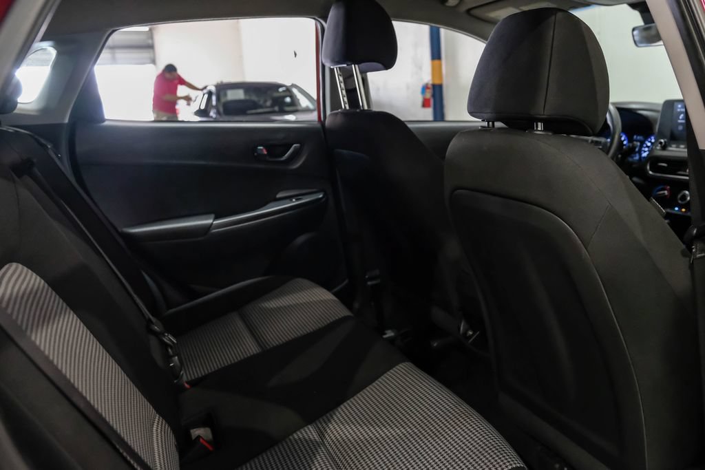 Used 2023 Hyundai Kona SE FWD image 34