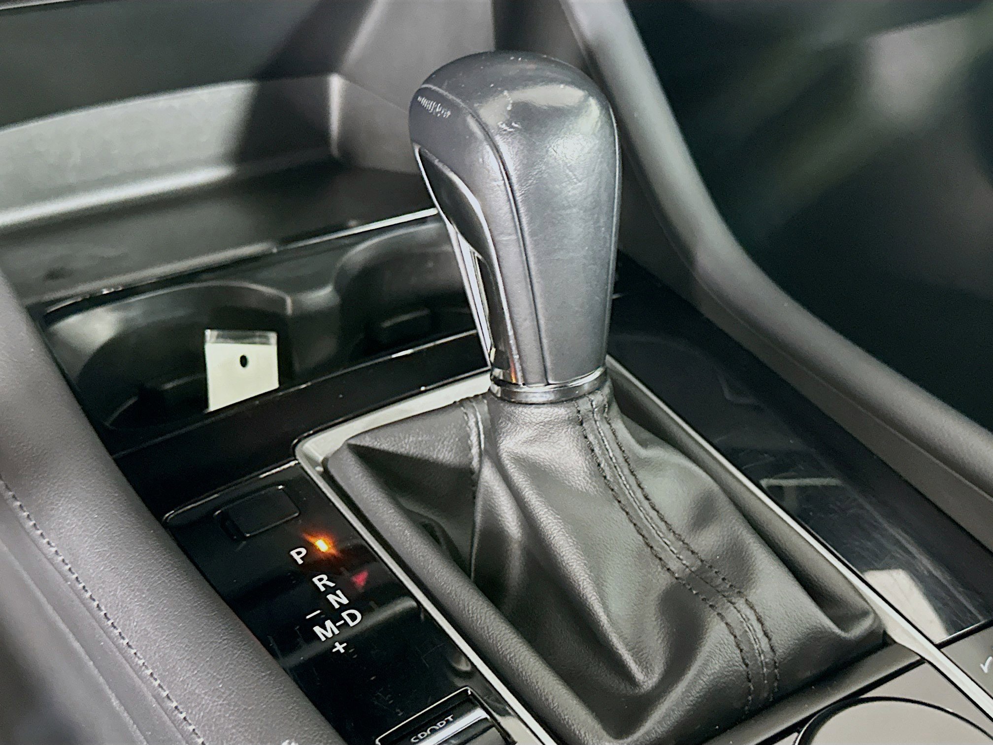 Used 2024 MAZDA MAZDA3 s image 25