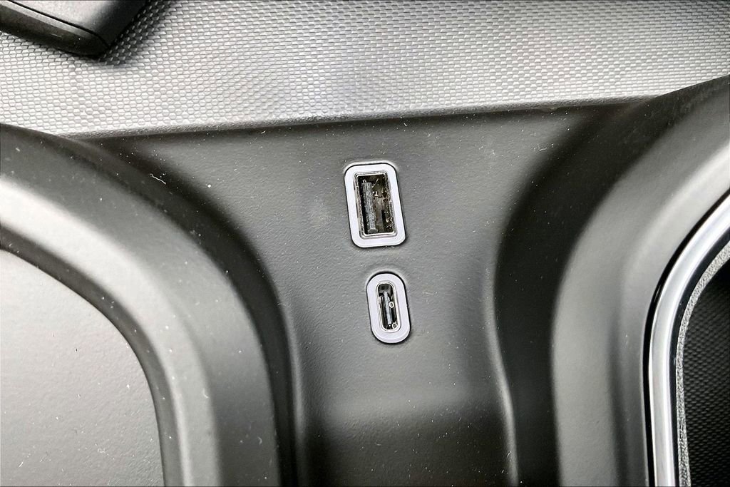 New 2026 GMC Sierra 2500 Denali w/ Denali Reserve Package AWD/4WD image 23