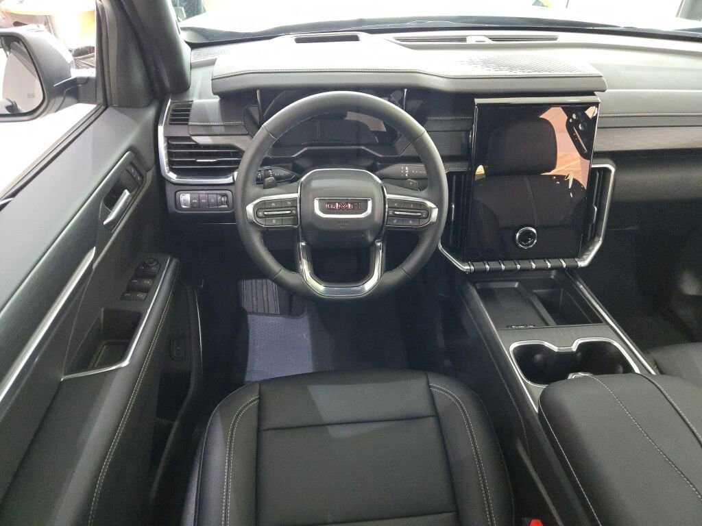 New 2026 GMC Acadia Elevation w/ Elevation Premium Package AWD/4WD image 17