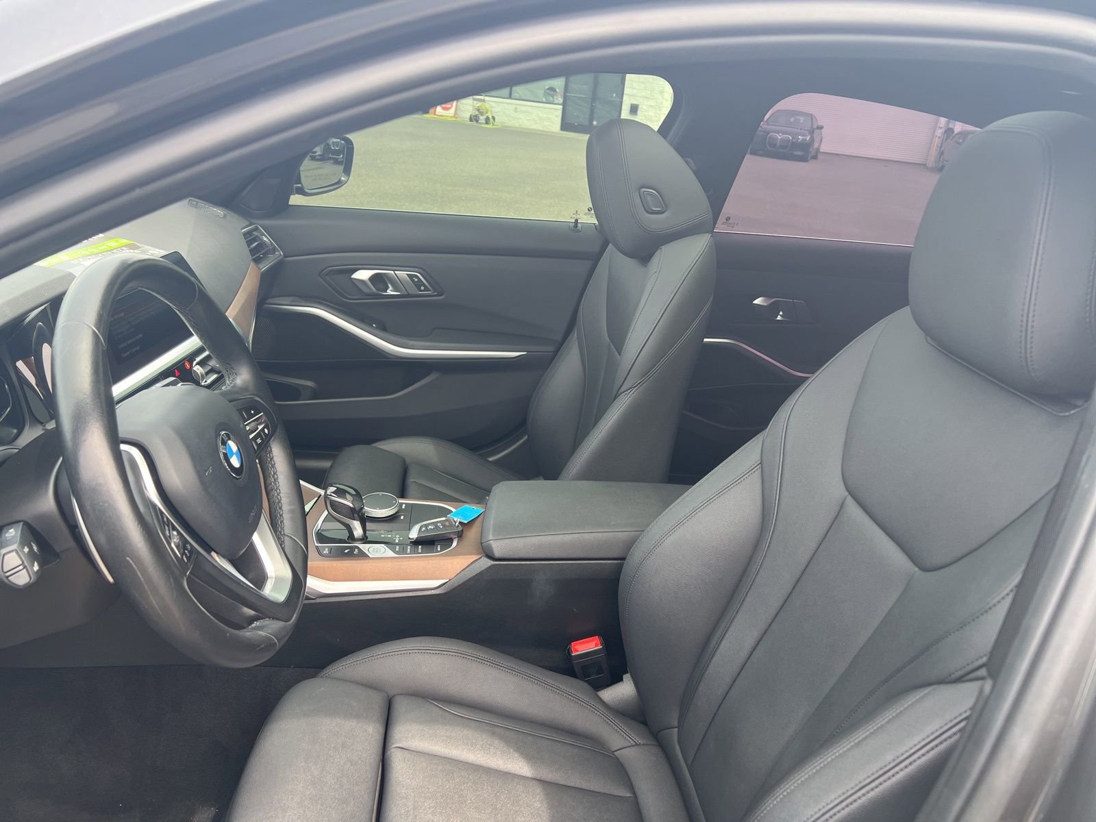 Used 2021 BMW 330i Sedan RWD image 9