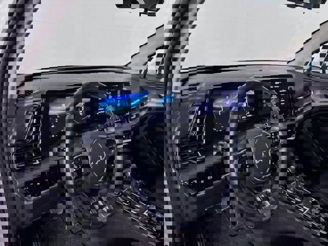 Used 2024 Kia Sportage SX image 9