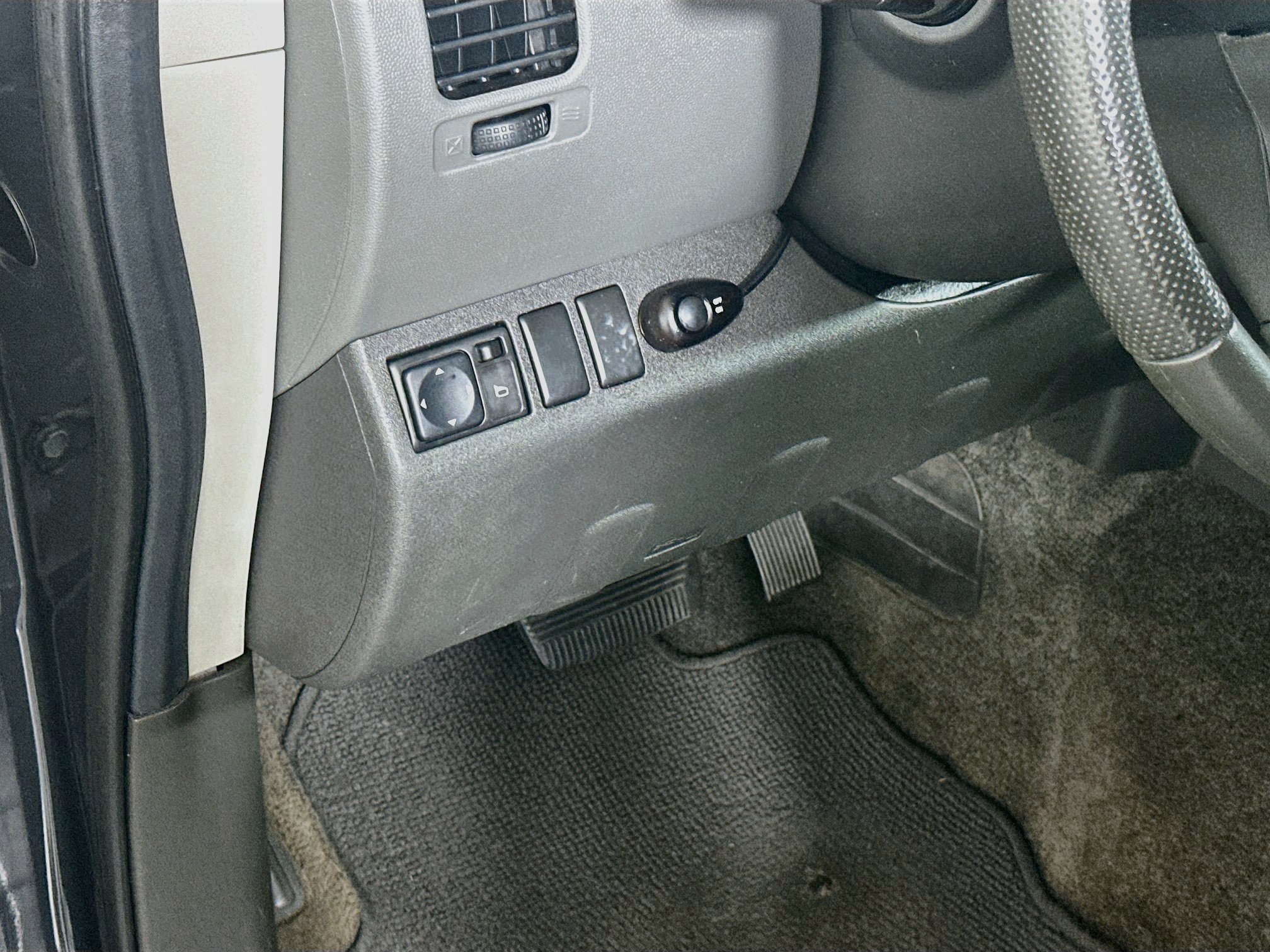 Used 2011 Nissan Xterra S AWD/4WD image 16