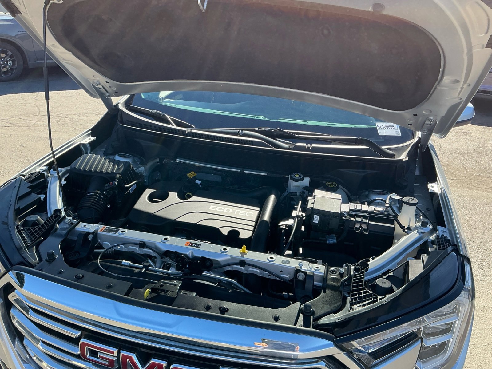 Used 2022 GMC Terrain SLT image 24