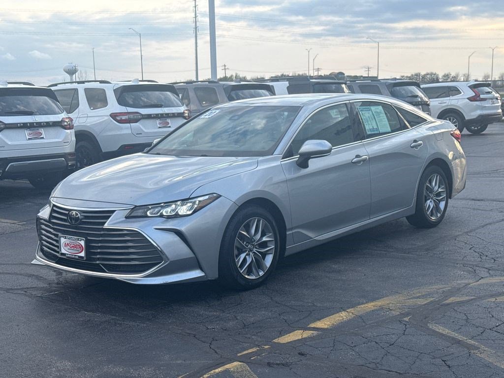 Used 2020 Toyota Avalon XLE image 7