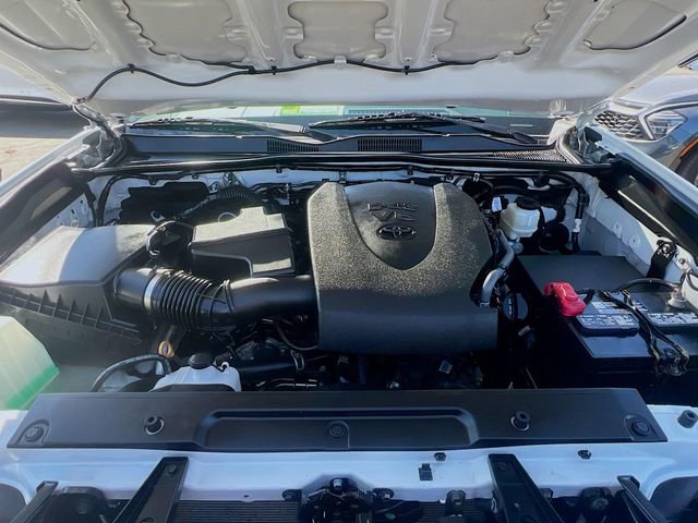 Used 2022 Toyota Tacoma SR w/ SX Package image 27