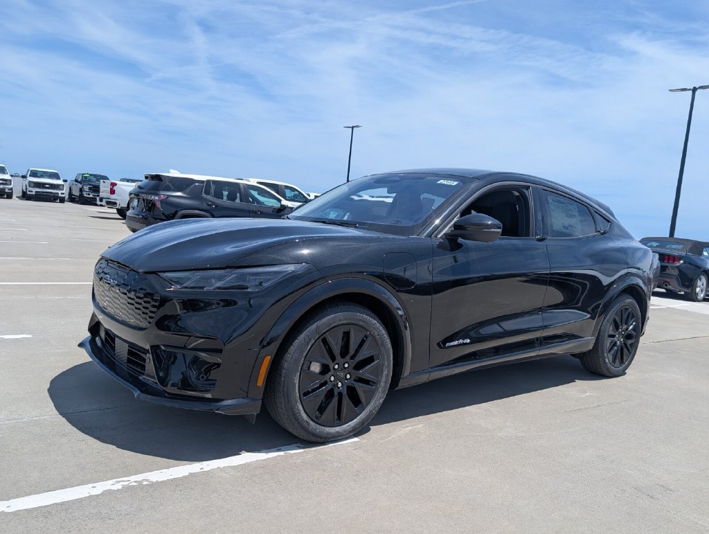 New 2026 Ford Mustang Mach-E Premium w/ Sport Appearance Package AWD/4WD image 3